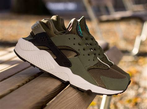 nike huarache grijs groen|Green Huarache Shoes (4) .